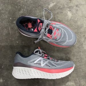 Women’s New Balance Fresh Foam More